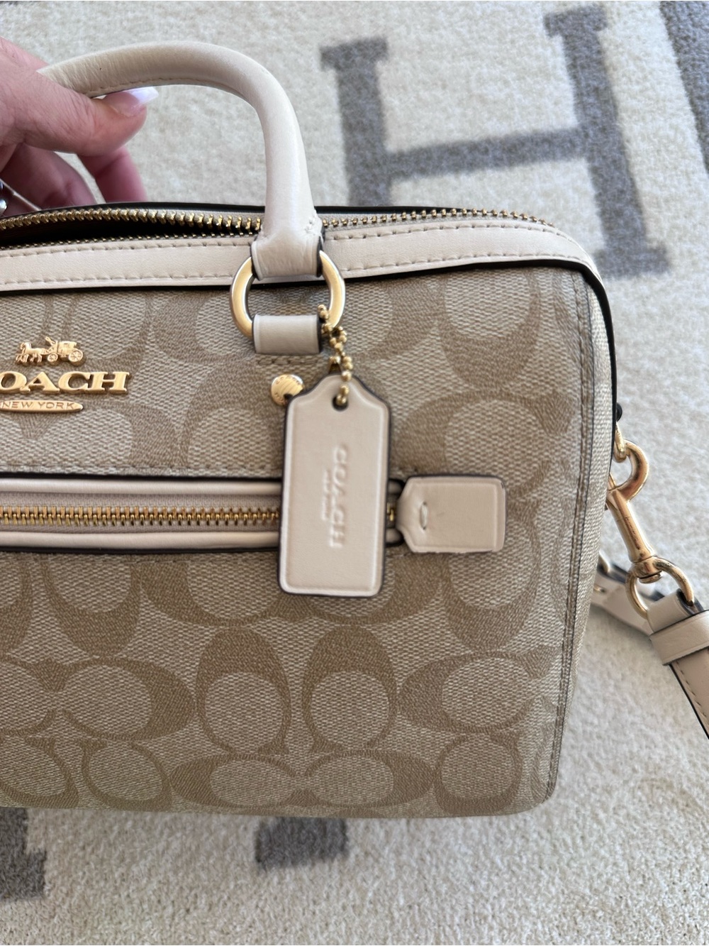 Coach Beige Signature Satchel with Chalk Trim - Picture 4 of 11